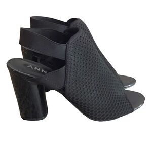 Anne Klein iFlex Heels